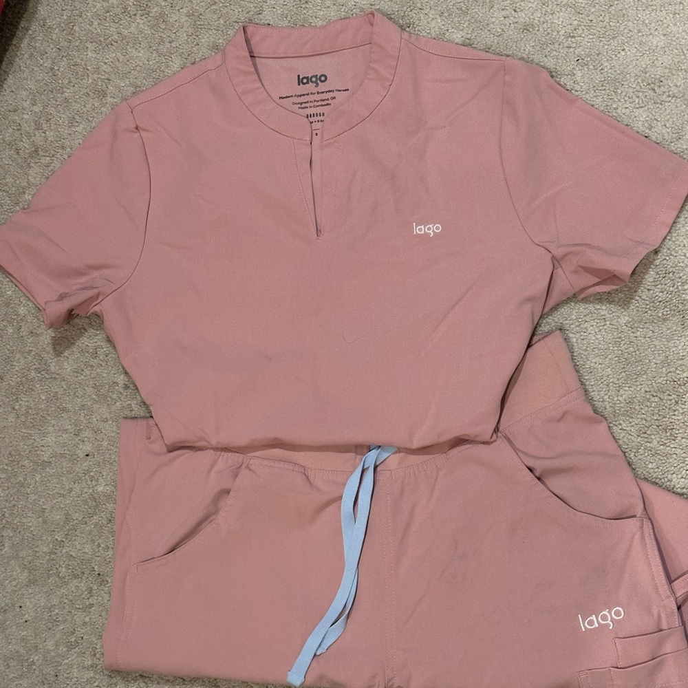 Women's Pink Scrub Set